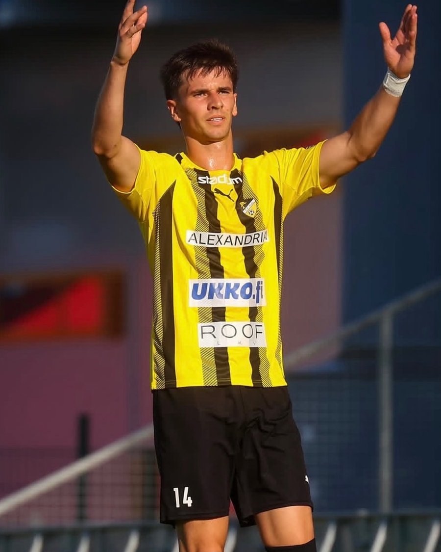 Joshua Pulla, H2 Soccer director