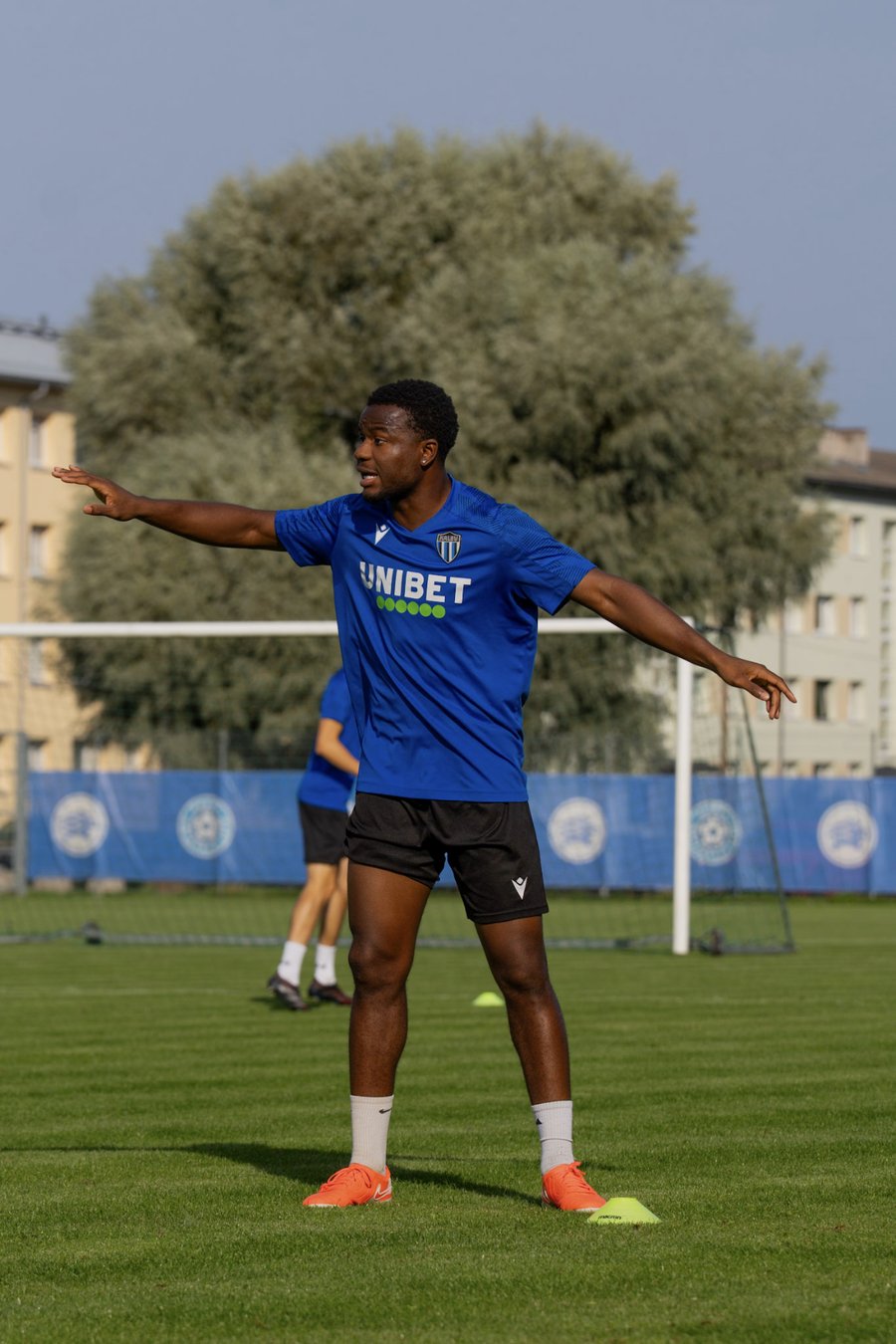 Habib directing play during a training session in Estonia